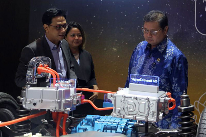 Menperin Kembali Kunjungi GIIAS 2019