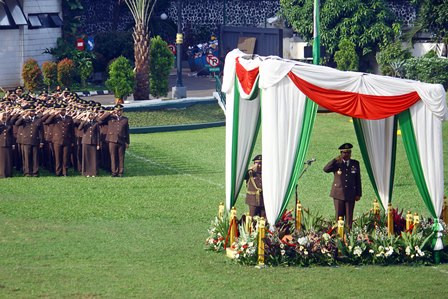 Jaksa Agung M Prasetyo (kanan). Foto: Galih Pradipta/MI.