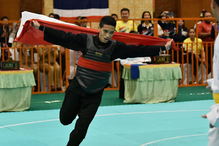 Zaki Zikrillah Raih Emas Perdana dari Pencak Silat