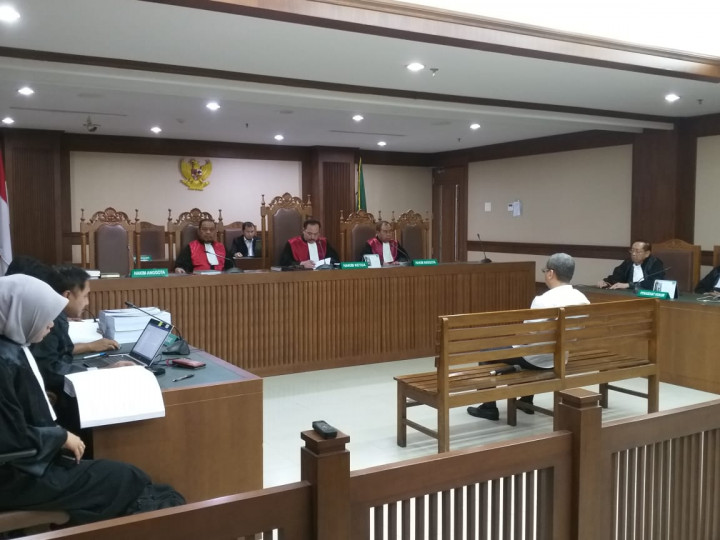 Senior Manager PT Hutama Karya Dituntut Tujuh Tahun Bui