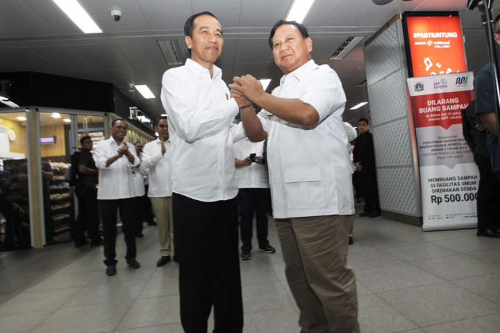 Ketua DPR Puji Pertemuan Jokowi-Prabowo Melalui Pantun