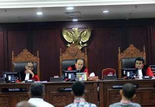 Bawaslu Dilarang Terbitkan Putusan Perkara yang Ditangani MK
