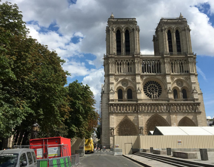 Gelombang Panas Ancam Struktur Katedral Notre Dame