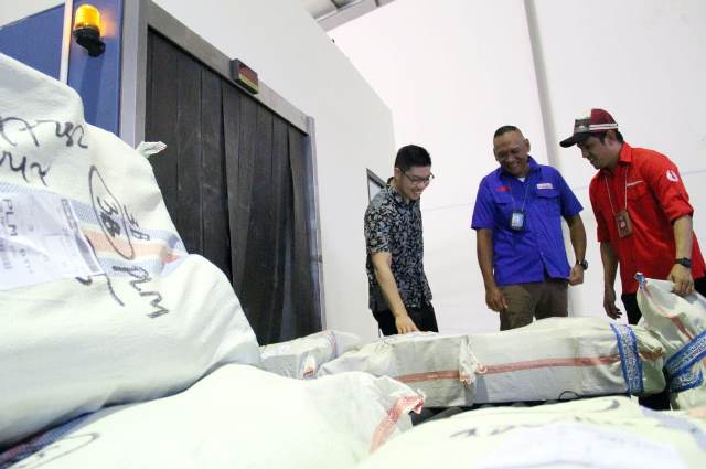 Lion Parcel Percepat Proses Pengiriman Barang di Kawasan Industri Batam
