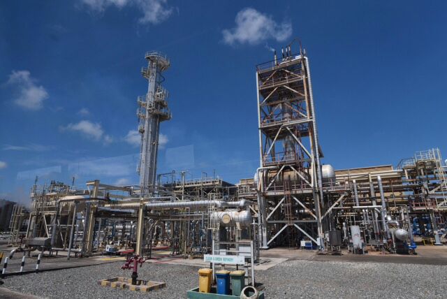Ilustrasi kilang minyak milik Pertamina. (FOTO: Medcom.id/Annisa Ayu)