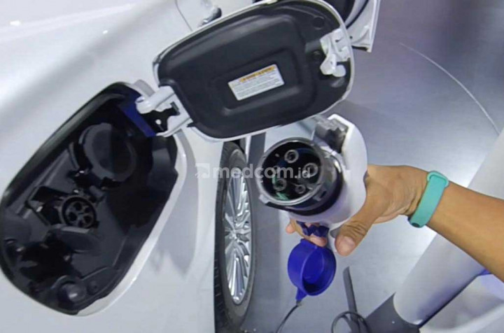 Beli Mobil Hybrid dan Listrik, Bukan Hanya Soal Punya Duit!