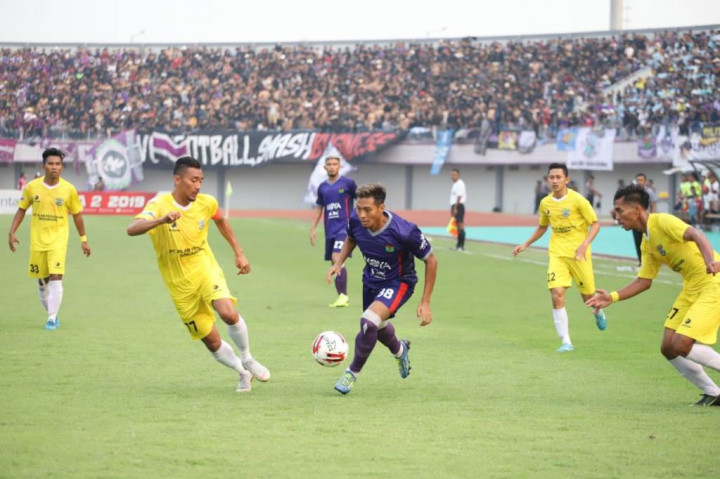 Persita Tangerang Ditahan Imbang Perserang