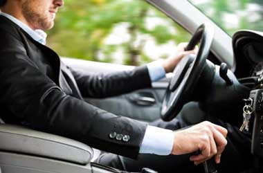 Pahami Cara Melakukan Teknik Pengereman <i>Engine Break</i>