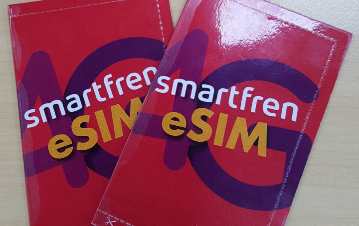 Smartfren Jadi Operator Lokal Pertama Sediakan eSIM