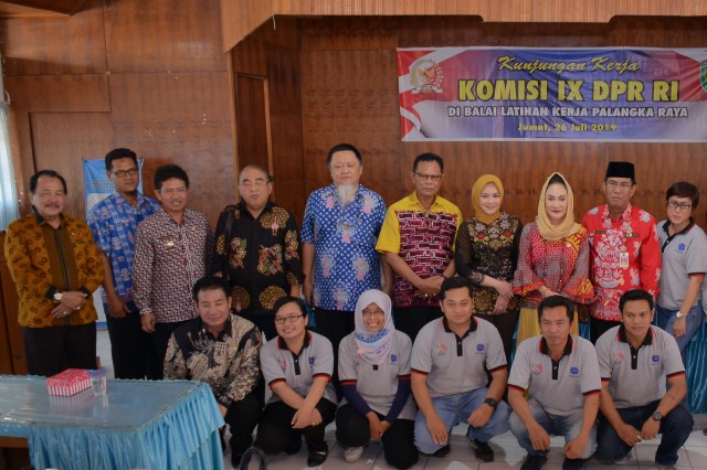 Komisi IX Ingatkan Bahaya Karhutla terhadap Kesehatan