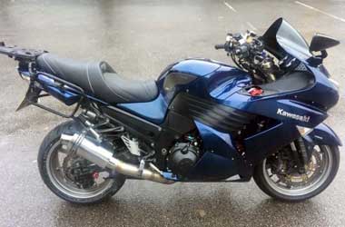 Ninja ZX-14 Siap Touring dengan Tenaga hingga 500 Daya Kuda