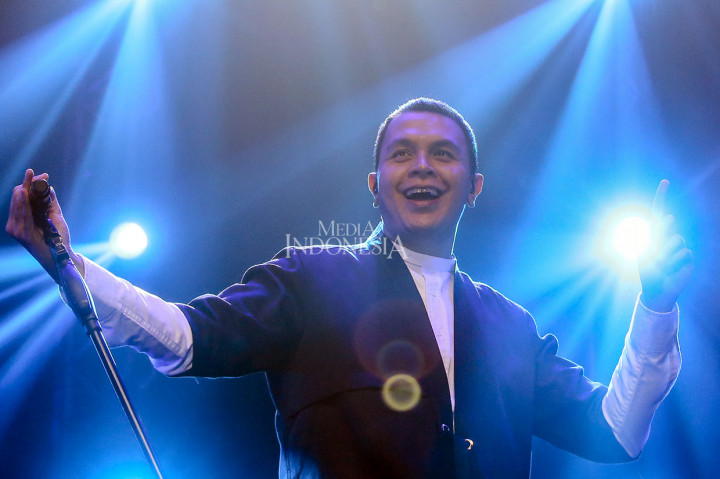 Tulus Sukses Puaskan Ribuan Penggemarnya