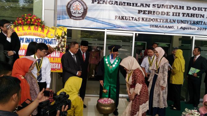 Amerika dan Inggris Mulai Tanya Prosedur Jadi Rektor Asing