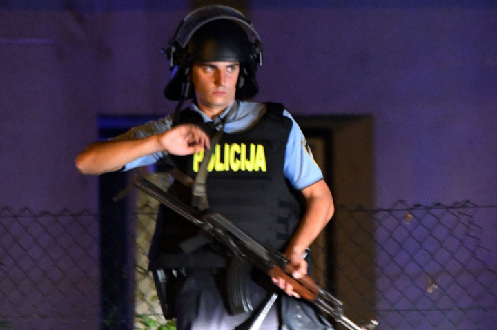 Enam Orang Tewas Ditembak, Polisi Buru Pelaku