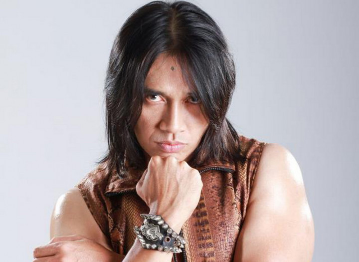 Agung Hercules Sempatkan Main Gitar untuk Bisa Sembuh dari Kanker Otak