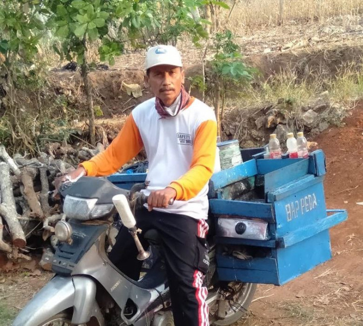 Jerih Payah Penjual Pentol Mampu Naik Haji