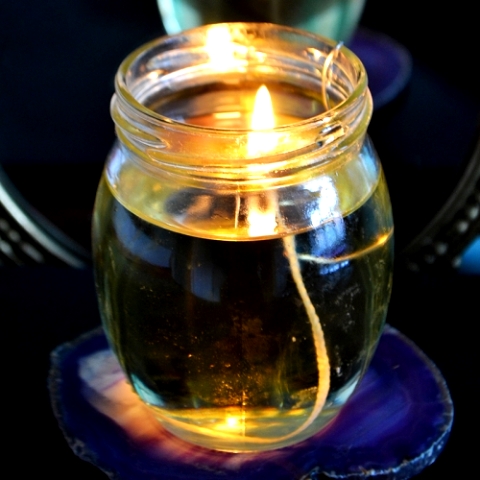 Tips Membuat Lilin Sendiri dari Minyak Zaitun