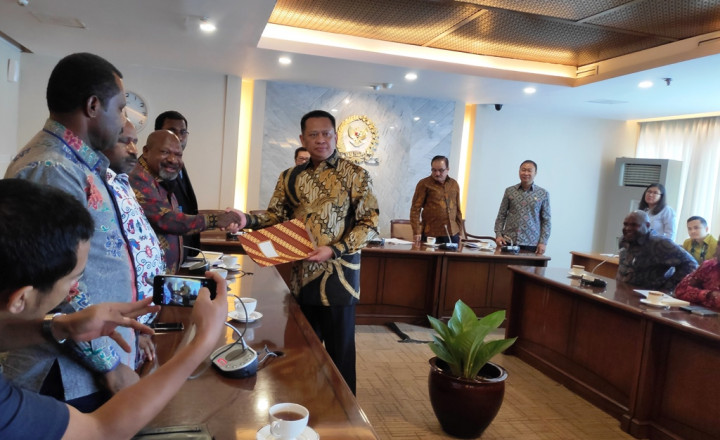 Pemkab Nduga Ungkap Keberadaan Aparat Resahkan Warga