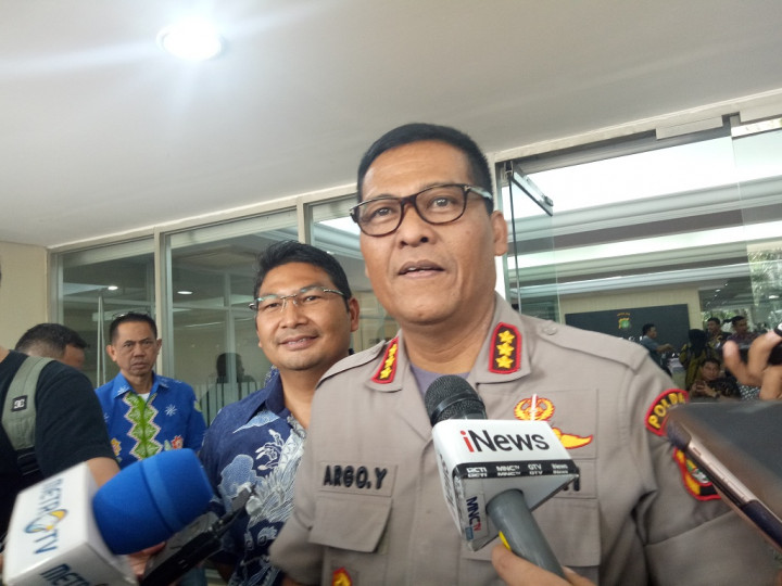 Polisi Menelusuri Pelaku Pornografi Anak di Facebook