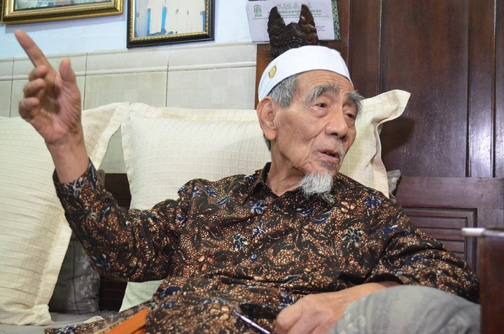 Menag Ajak Jemaah Haji Teladani Mbah Moen