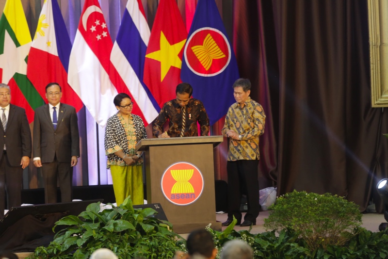 Presiden Joko Widodo meresmikan gedung baru ASEAN di Jakarta, 8 Agustus 2019. Foto: Dok.Kemenlu RI.