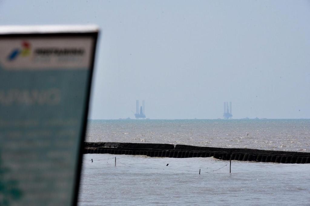 ?Pertamina Tangkap 3.965 Barel Tumpahan Minyak di Lepas Laut Karawang. (FOTO: dok Pertamina)