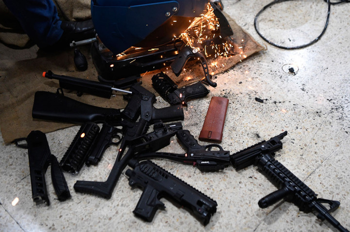 Bea Cukai Musnahkan 7.972 Barang Milik Negara