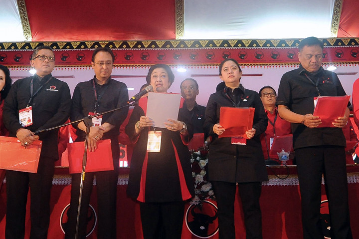 Megawati Umumkan Pengurus PDIP, Hasto Kembali Jadi Sekjen