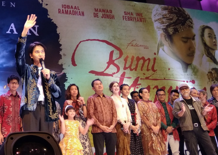 Iqbaal Ingin Bumi Manusia Buat Orang Makin Sayang pada Pramoedya