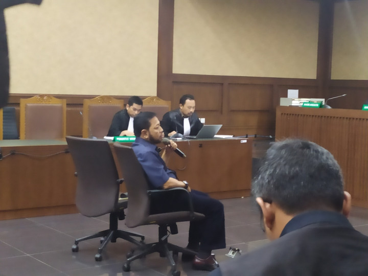 Novanto Kini Berjenggot