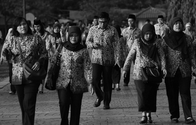 Ide 'Absurd' PNS Kerja di Rumah