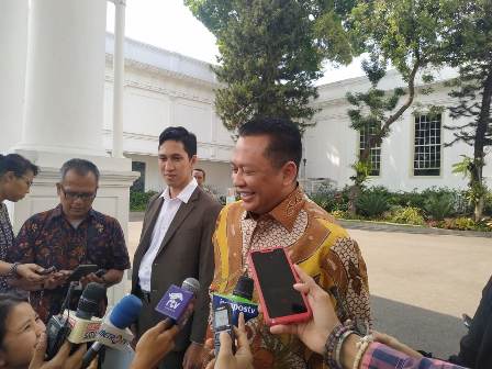 Caketum Golkar Tak Perlu Minta Restu Jokowi
