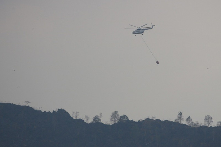 Api di Puncak Gunung Ciremai Padam