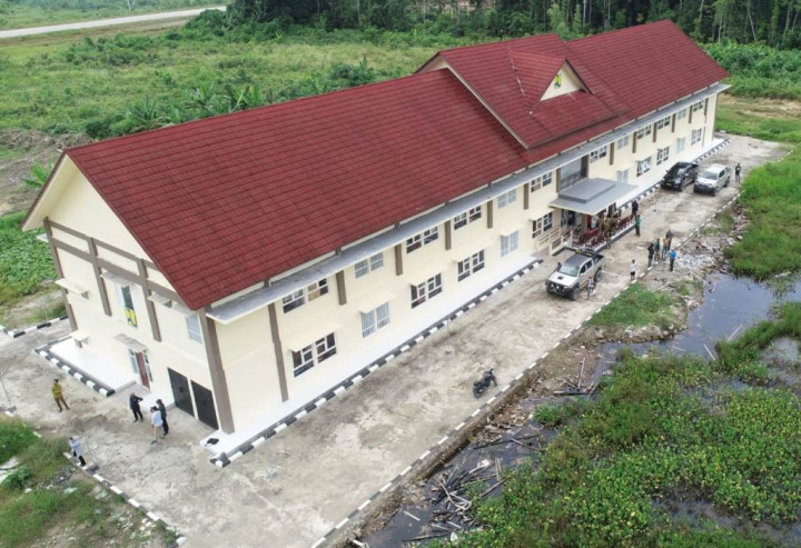 Topografi Ambon Cocok untuk Hunian Vertikal