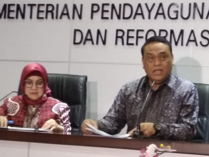 ASN Bekerja di Rumah Solusi Bonus Demografi