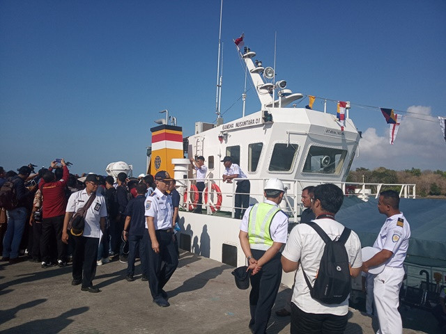 Menhub Luncurkan Rumah Sakit Apung di Sumenep