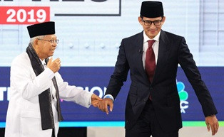 Sandi dan Ma'ruf Berdampingan di Sidang Tahunan MPR