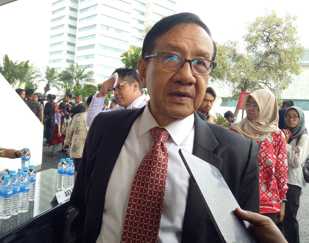 Wakil Ketua Dewan Kehormatan Partai Golkar Akbar Tandjung - Medcom.id/Arga Sumantri.
