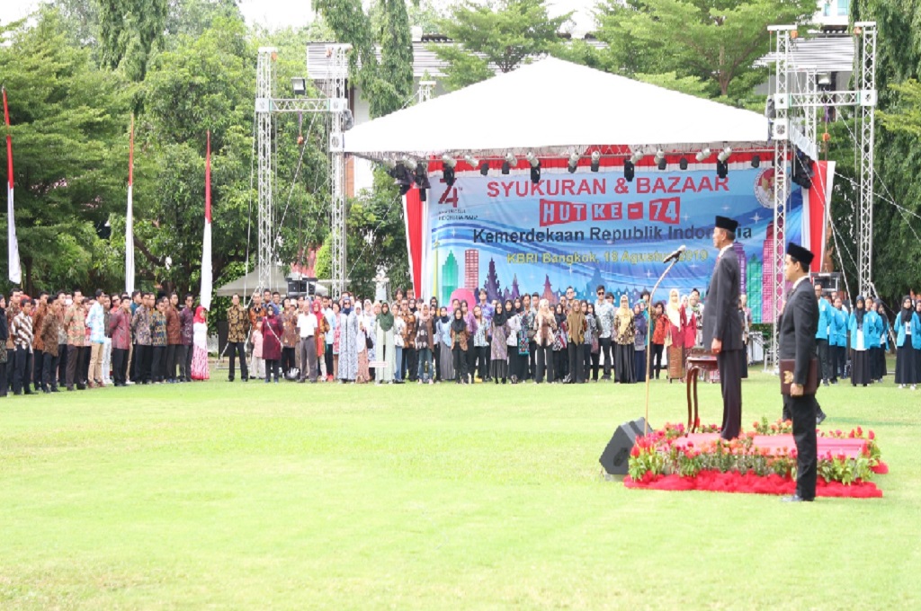 Ratusan Wni Peringati Hut Ke 74 Ri Di Kbri Bangkok Medcomid 9202