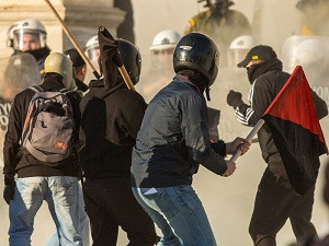 Kerusuhan Manokwari Akumulasi Kekesalan Warga