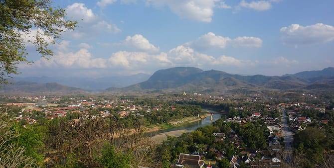 Bus Terjun ke Jurang di Laos, 13 Turis Tiongkok Tewas