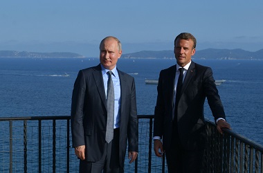 Macron dan Putin Optimistis Mengenai Masa Depan Ukraina
