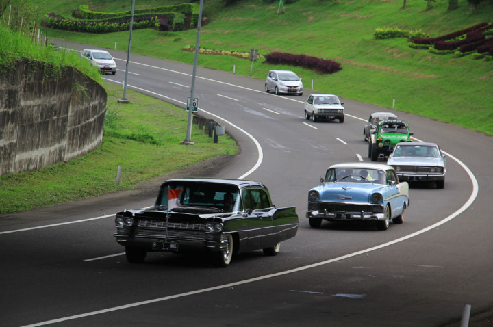 Mobil Tua Mau Ikutan Asuransi? Ada Syaratnya