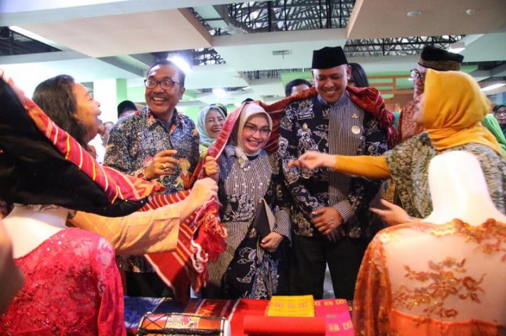 Pemkot Bekasi Punya Pusat Batik