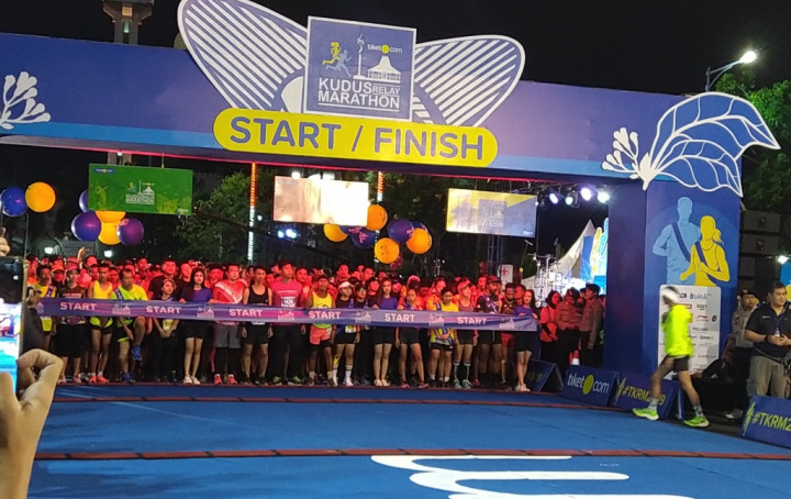 Resmi Dibuka, Tiket.com Kudus Relay Marathon 2019 Dimeriahkan Legenda Bulu Tangkis