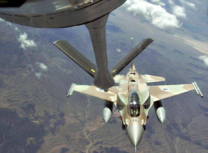 Hizbullah Klaim Tembak Dua Drone Israel