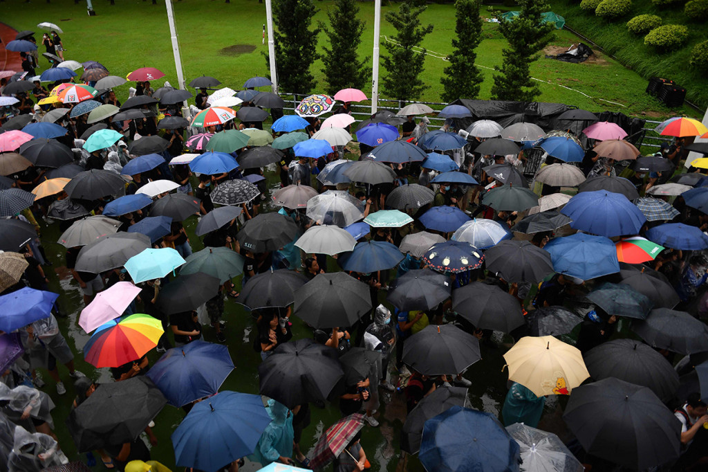 Usai Bentrok, Massa Kembali Berkumpul di Hong Kong