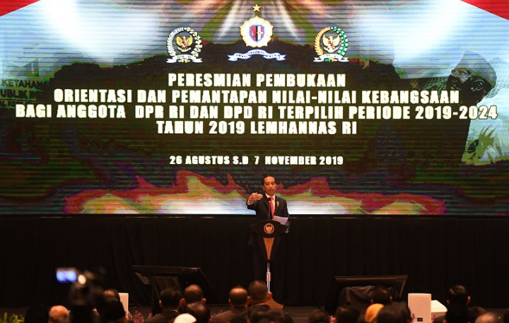 Presiden Kritik DPR Lamban Buat Undang-undang