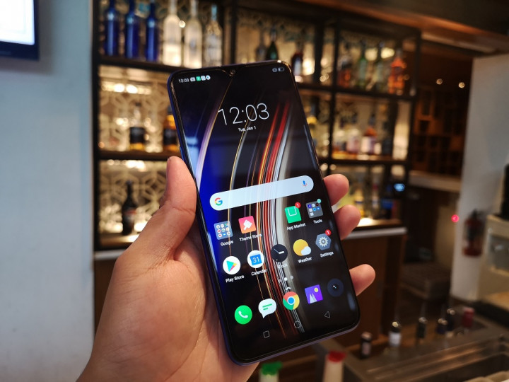 realme 3 Pro, Klaim Flagship di Kelas Terjangkau