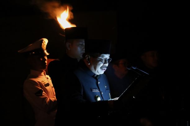 Sempat Mangkir, KPK Kembali Panggil Pakde Karwo